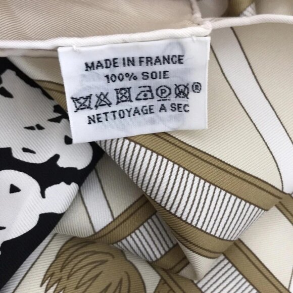 HERMES Carre 90 - Beige Black White Scarf 328-072525 - Picture 6 of 6